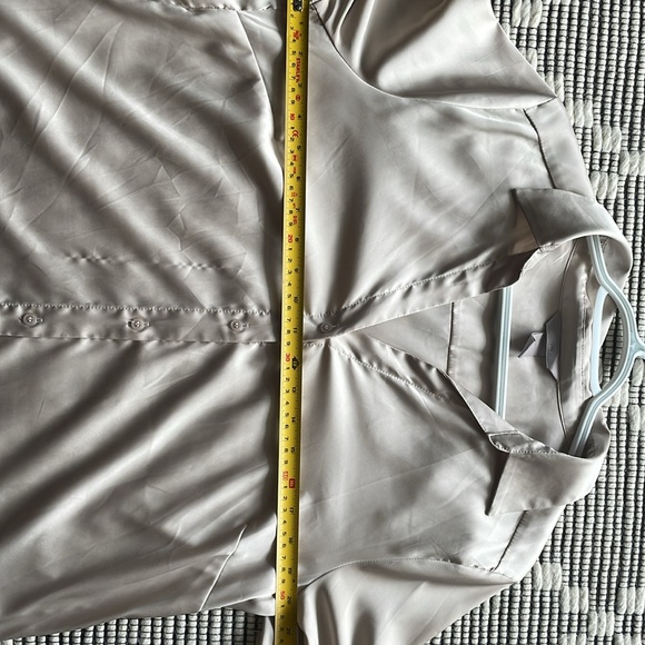 H&M blouse - Picture 5 of 6